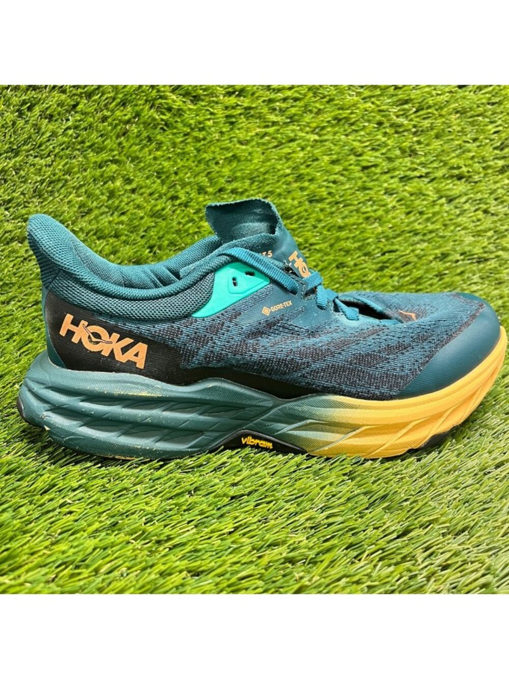 Hoka One One Speedgoat 5 GTX Womens Size 7 Blue Black Running Shoes Sneakers